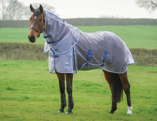 WeatherBeeta ComFiTec Ripshield Plus Detach-A-Neck Fly Sheet (No Fill + Belly Wrap) in White with Blue Trim - Horse from side