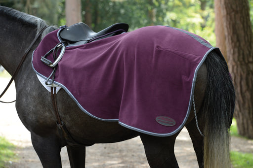 WeatherBeeta Anti-Static Fleece Quarter Sheet (No Fill) in Maroon (Grey/White Trim) - On horse from side